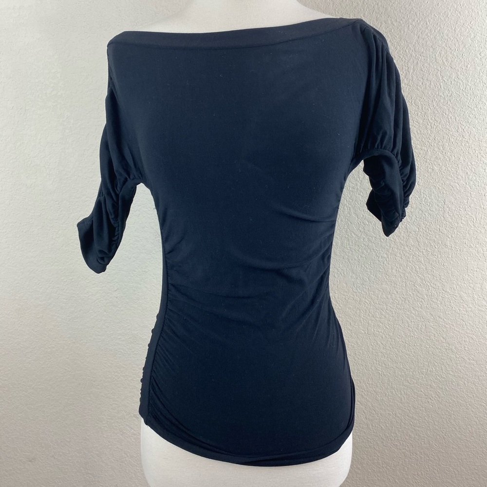 Cache Top Black Rouched - Picture 2 of 9